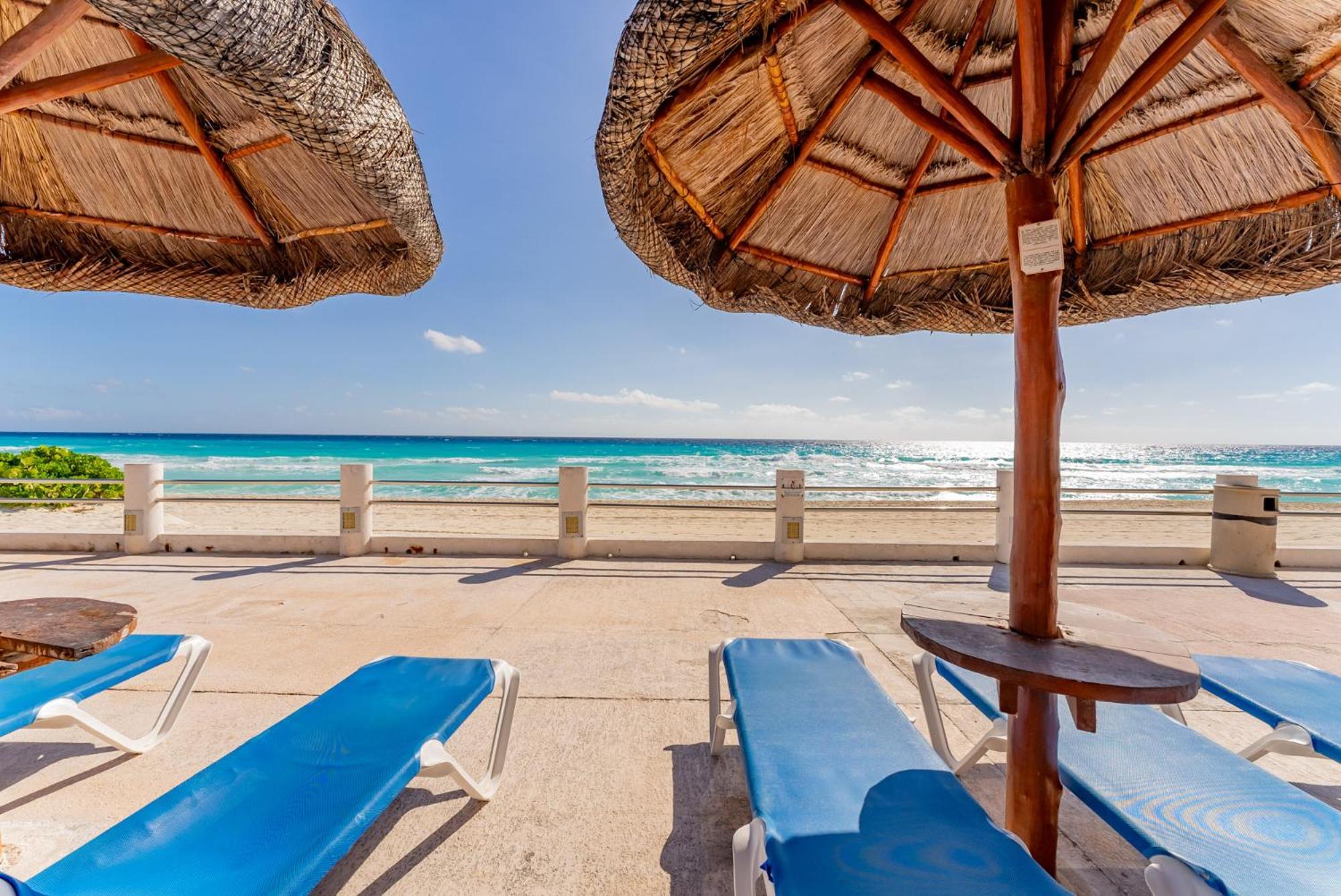 Sparkling Ocean View In Cancún Kültér fotó