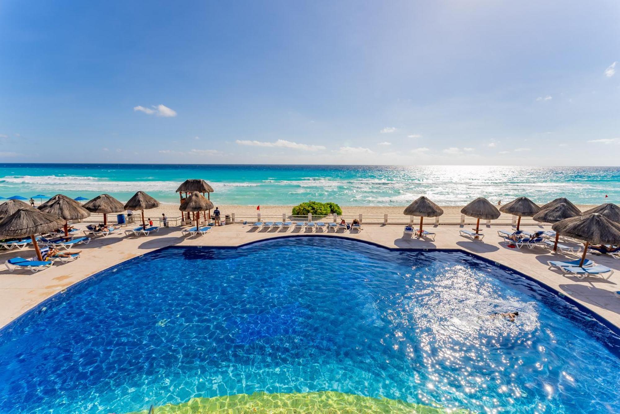 Sparkling Ocean View In Cancún Kültér fotó
