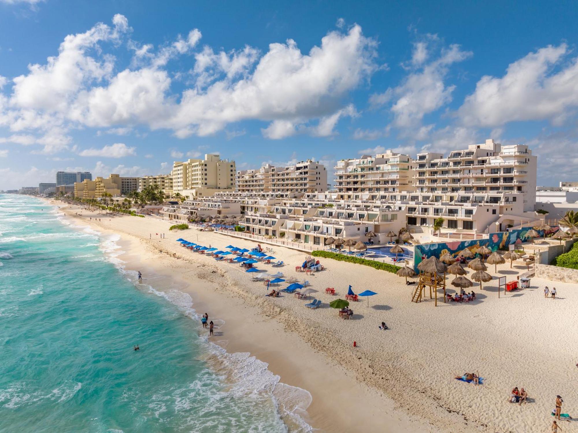 Sparkling Ocean View In Cancún Kültér fotó